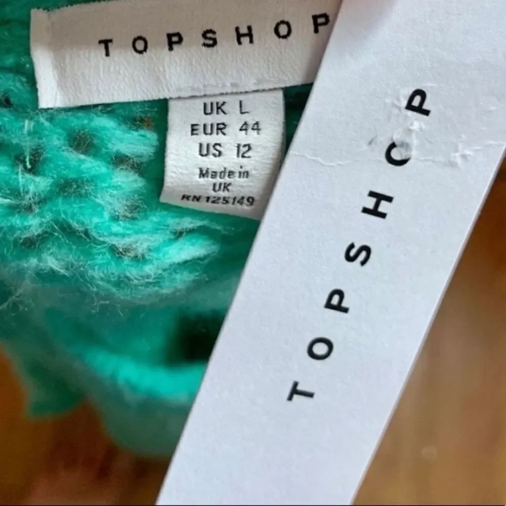 ✨ Topshop Shell Turquoise Sweater✨ - Picture 8 of 9